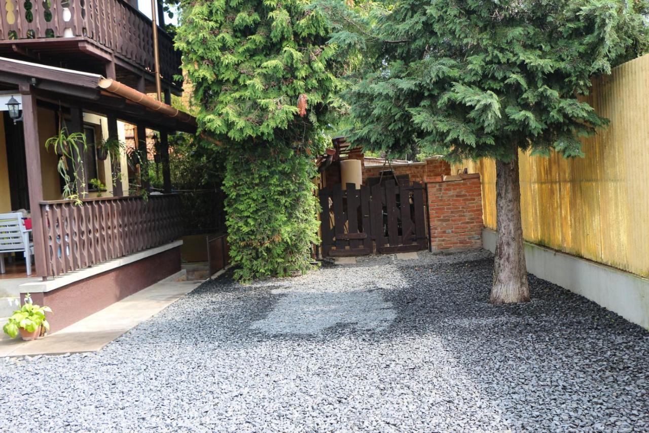 Emi Vendeghaz Hotel Balatonszemes Exterior photo